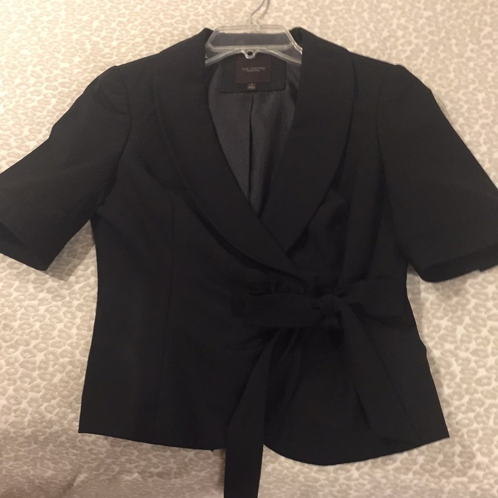 Limited Black suit jacket, short sleeve,m